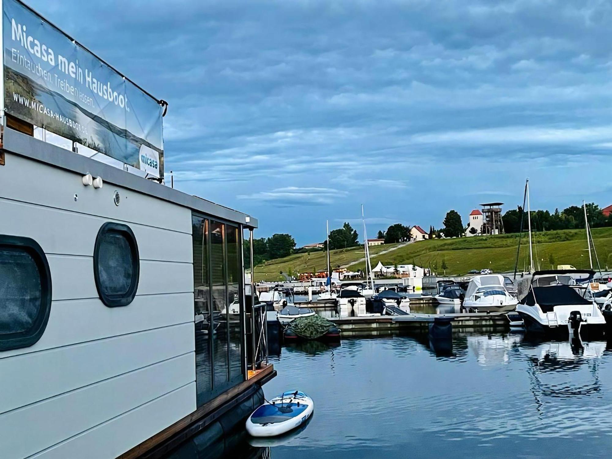 Hausboot Schiff Fuer 4 Personen Ca, 33 M Sup2 In Braunsbedra, Sachsen Anhalt Halle Saale Unstrut Region Экстерьер фото